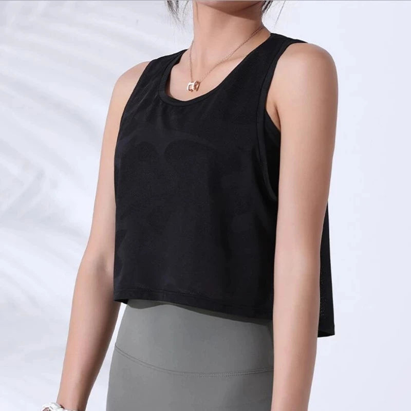 Women’s Camouflage Fitness Crop Top