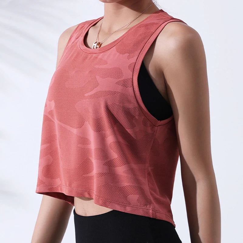 Women’s Camouflage Fitness Crop Top