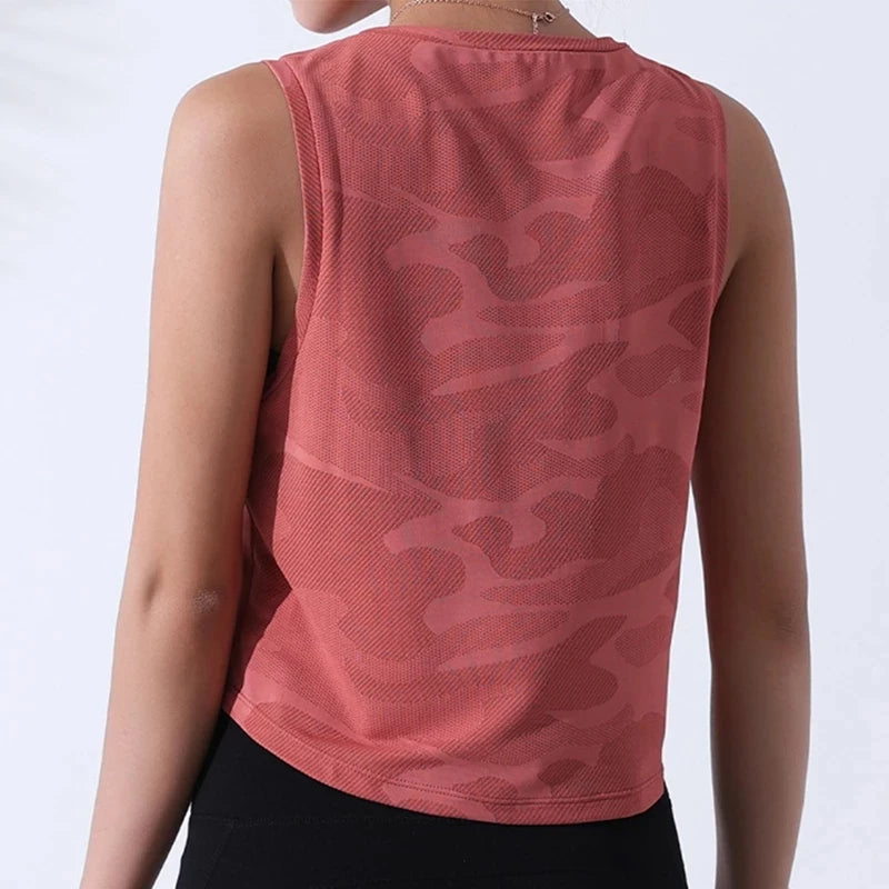 Women’s Camouflage Fitness Crop Top